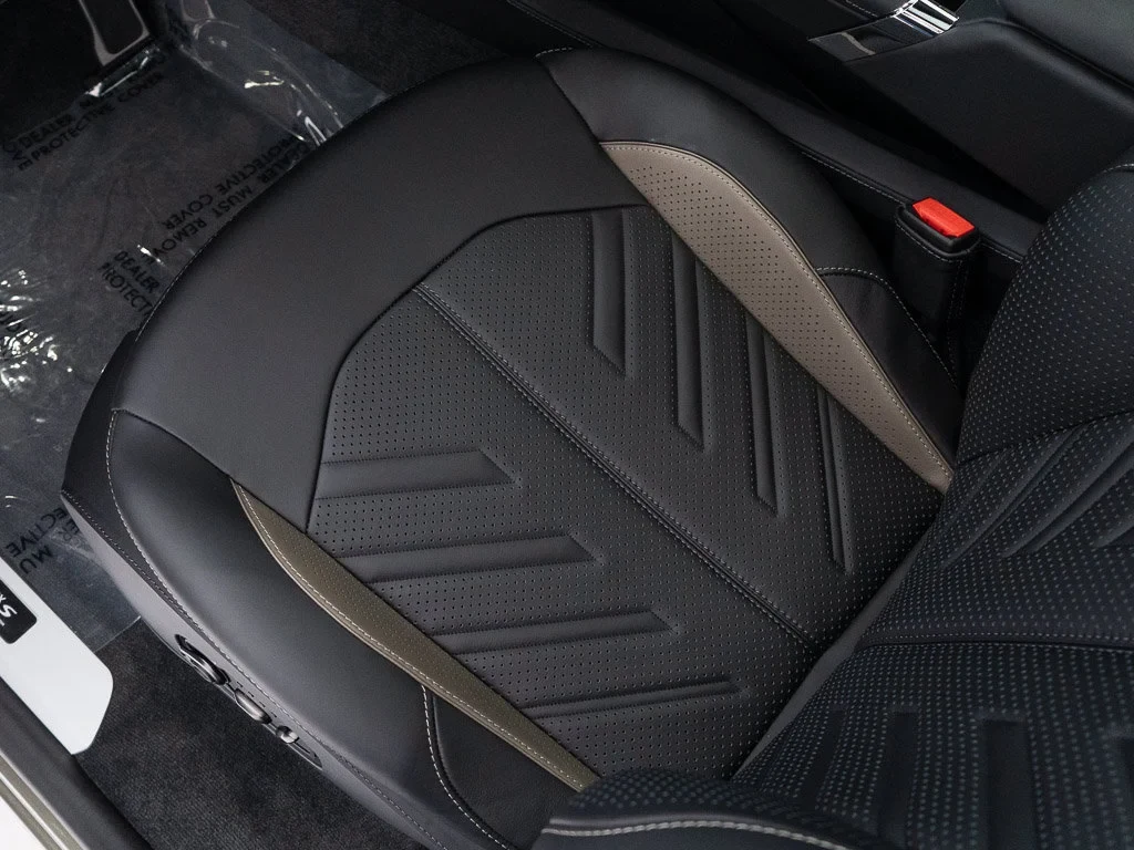 2026 Aston Martin DBX S interior, seats, Onyx Black / Arden Green Metallic