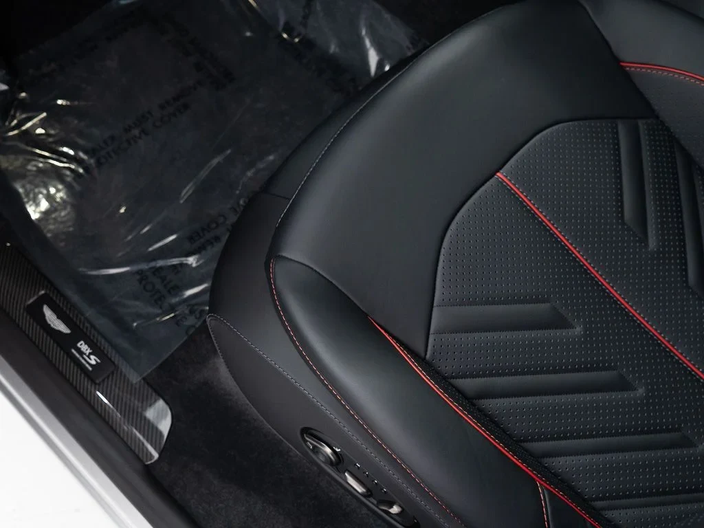 2026 Aston Martin DBX S interior, seats