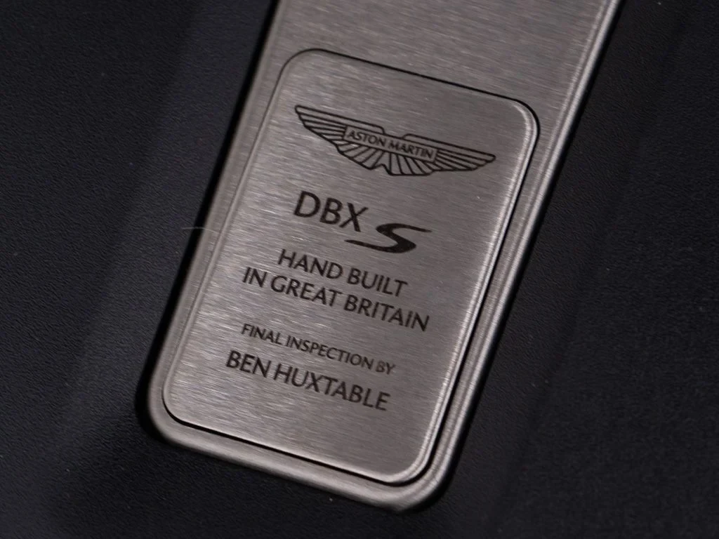 2026 Aston Martin DBX S, detail