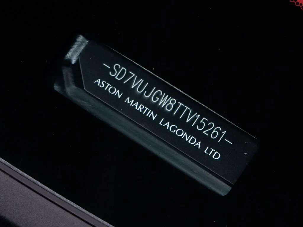 2026 Aston Martin DBX S, detail