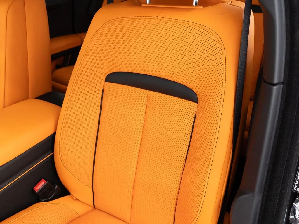 2027 Rolls-Royce Ghost interior, seats, Mandarin / Black