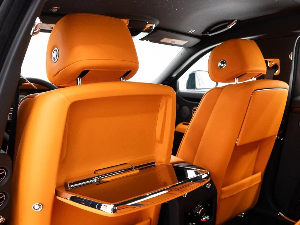 2027 Rolls-Royce Ghost interior, seats, Mandarin / Black