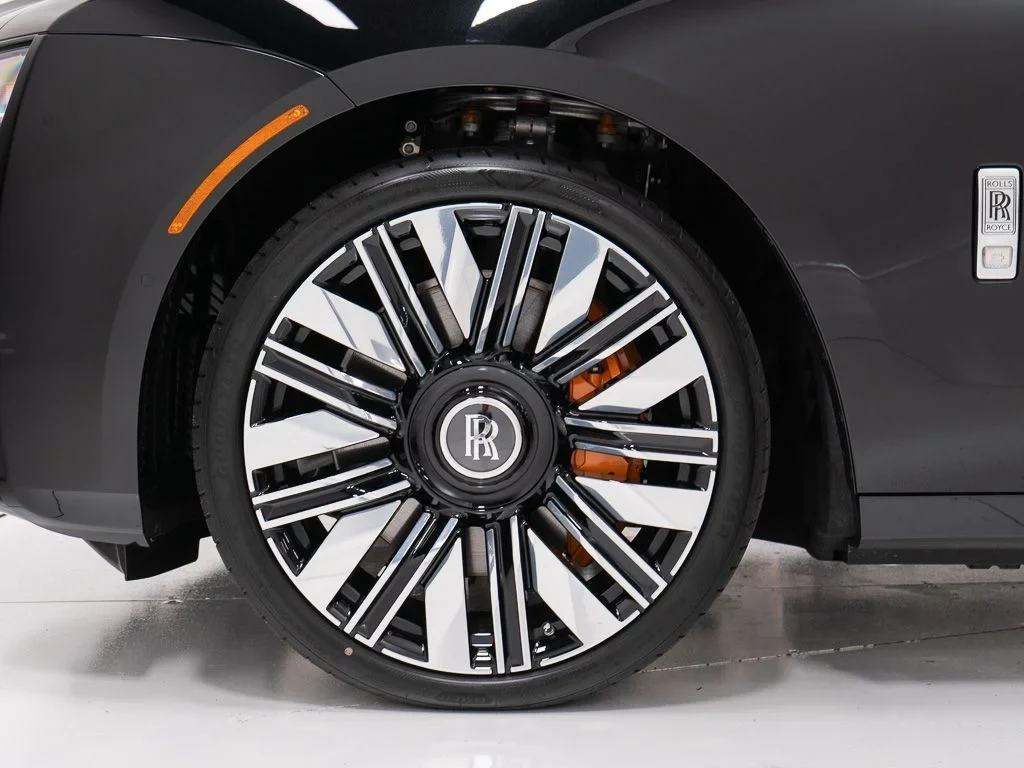 2027 Rolls-Royce Ghost wheel
