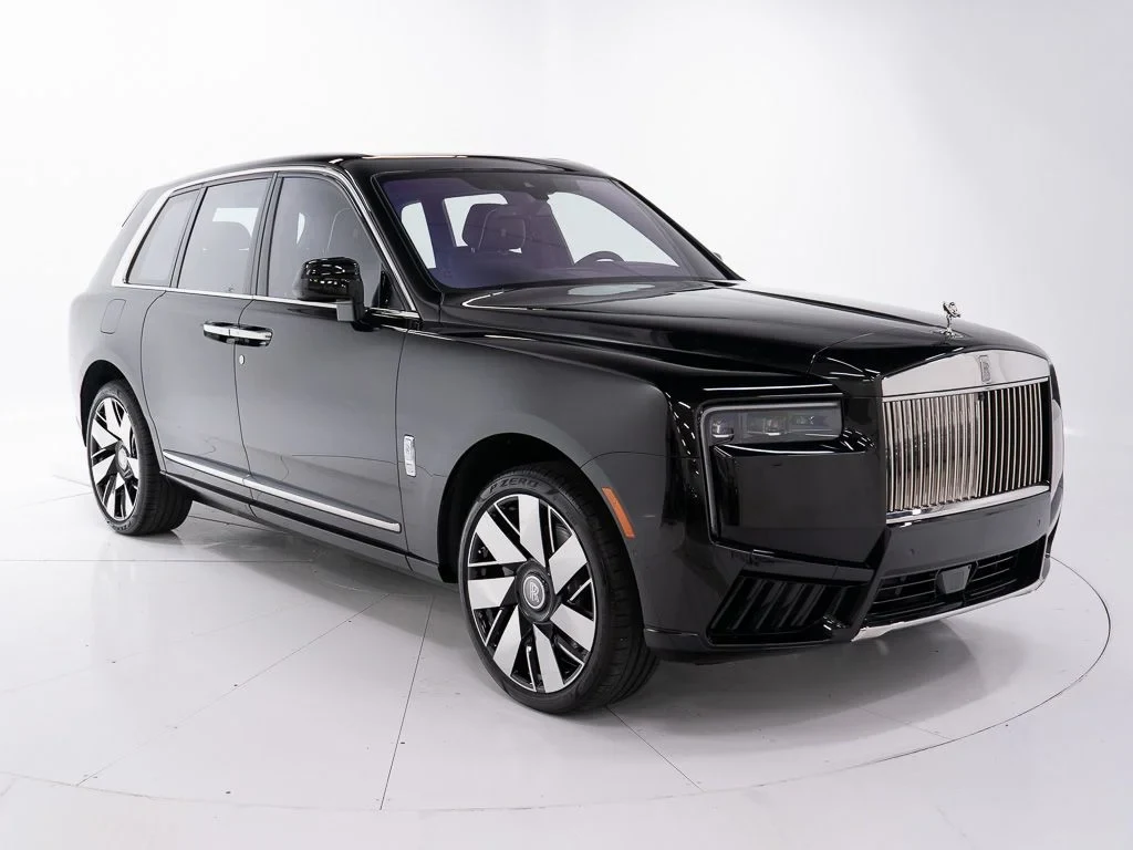 2027 Rolls-Royce Cullinan for sale, exterior, Black Diamond