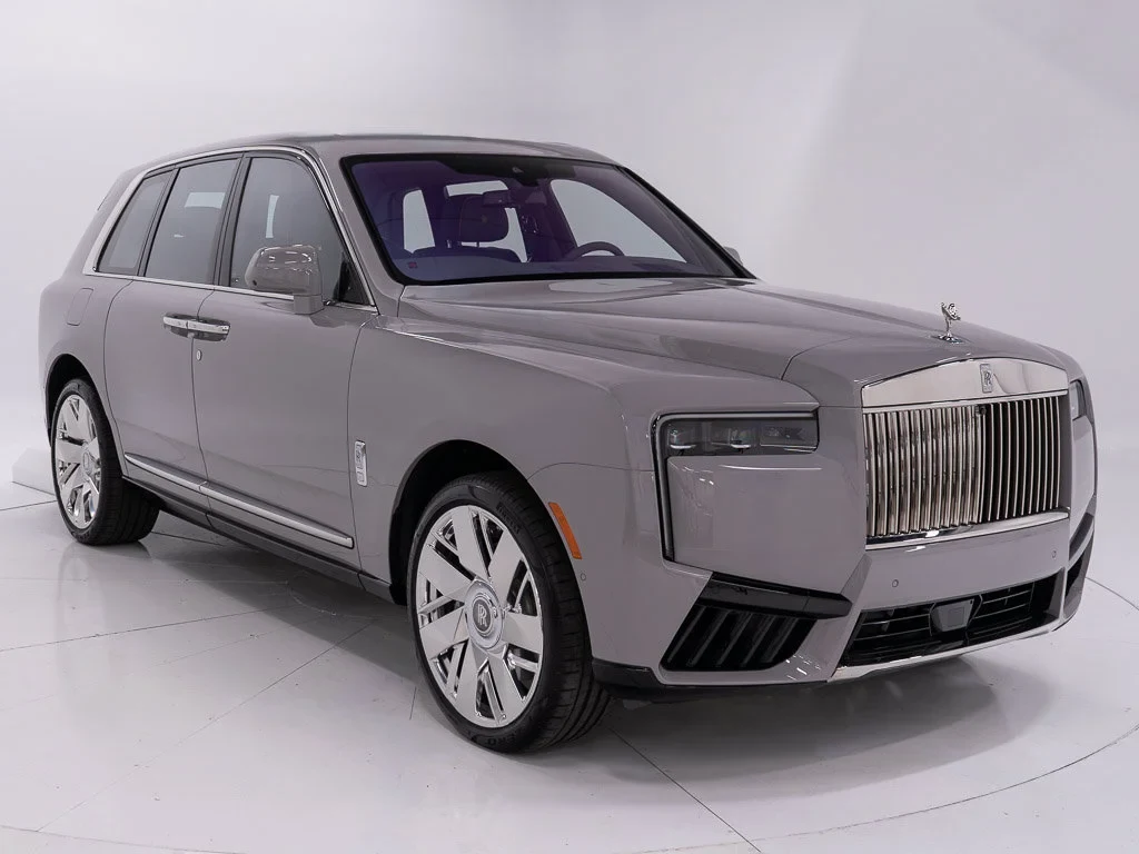 2027 Rolls-Royce Cullinan for sale, exterior, Tempest Grey