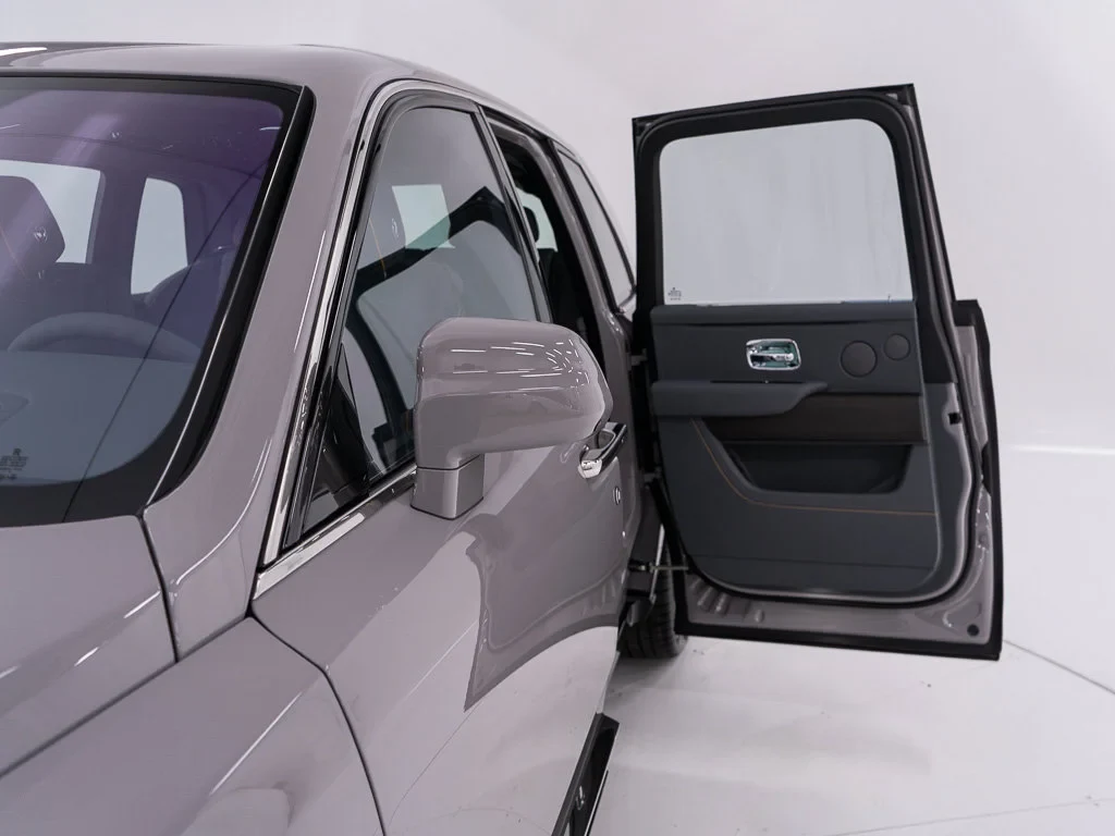 2027 Rolls-Royce Cullinan for sale, exterior, Tempest Grey