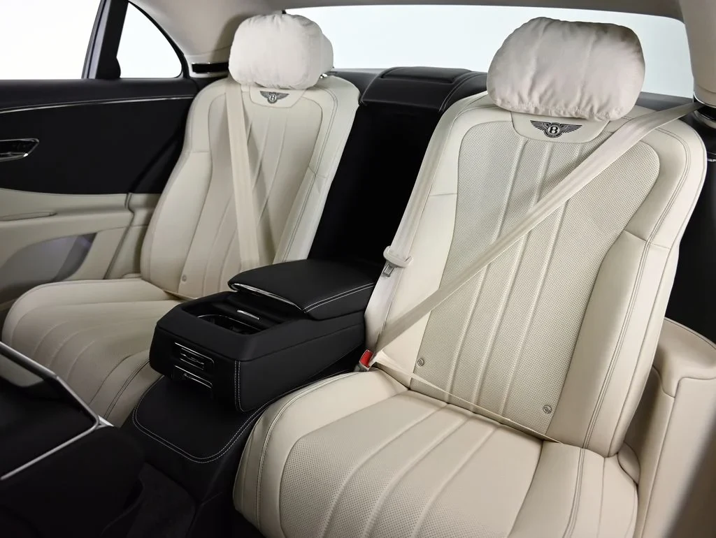 2026 Bentley Flying Spur V8 interior, seats, Linen and Beluga