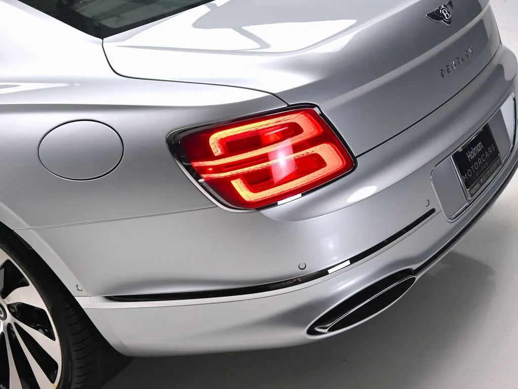 2026 Bentley Flying Spur V8 for sale, exterior, Moonbeam