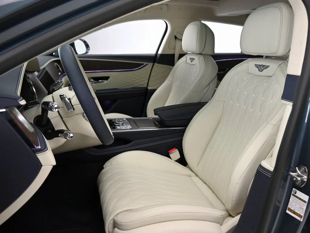2026 Bentley Flying Spur Azure interior, seats, Linen and Imperial Blue