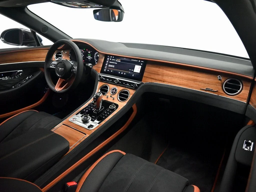 2026 Bentley Continental GTC Speed interior, Saddle and Beluga