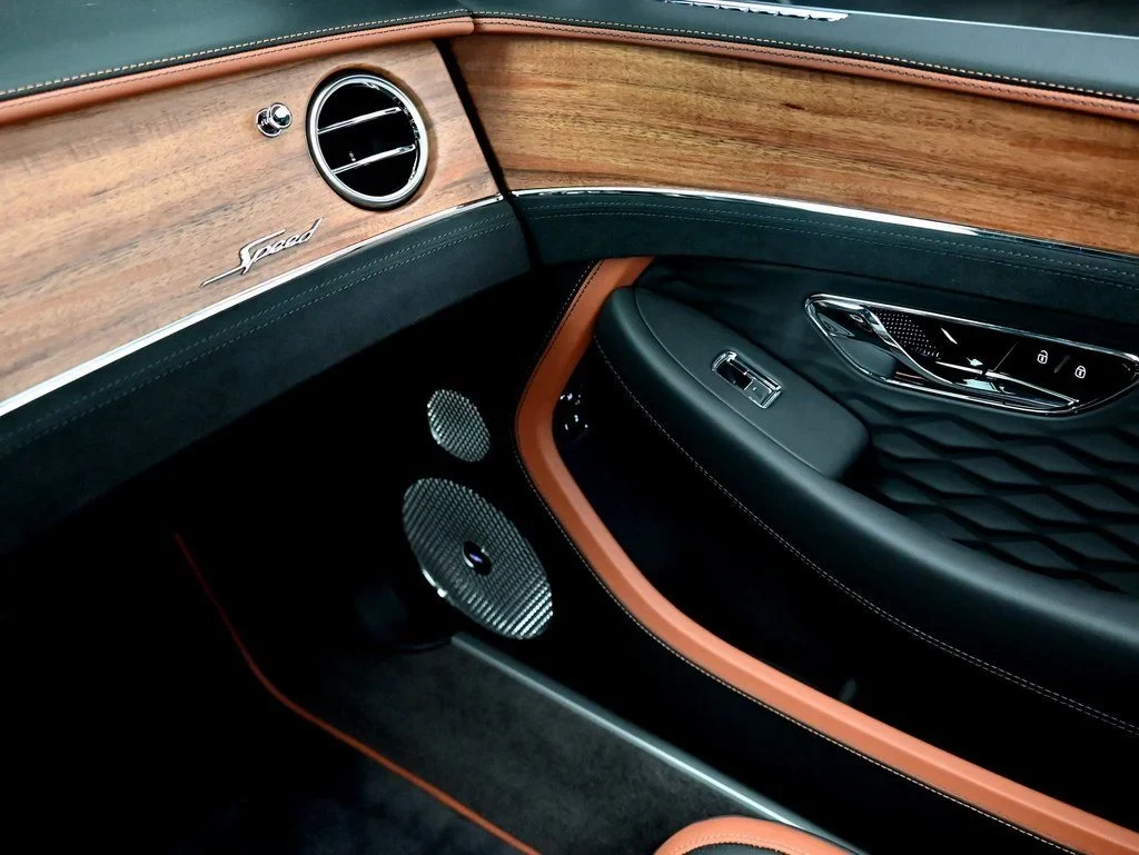 2026 Bentley Continental GTC Speed interior, Saddle and Beluga