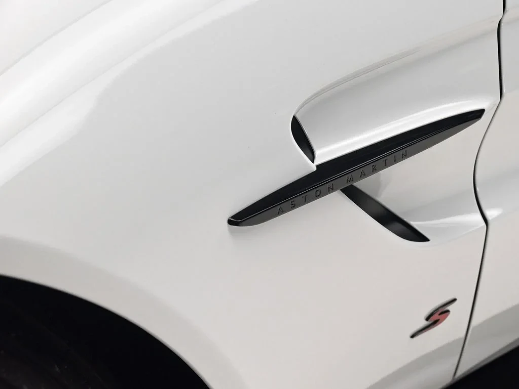 2026 Aston Martin Vantage S Roadster, detail