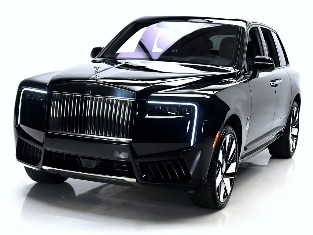 2027 Rolls-Royce Cullinan for sale, exterior, Black Diamond