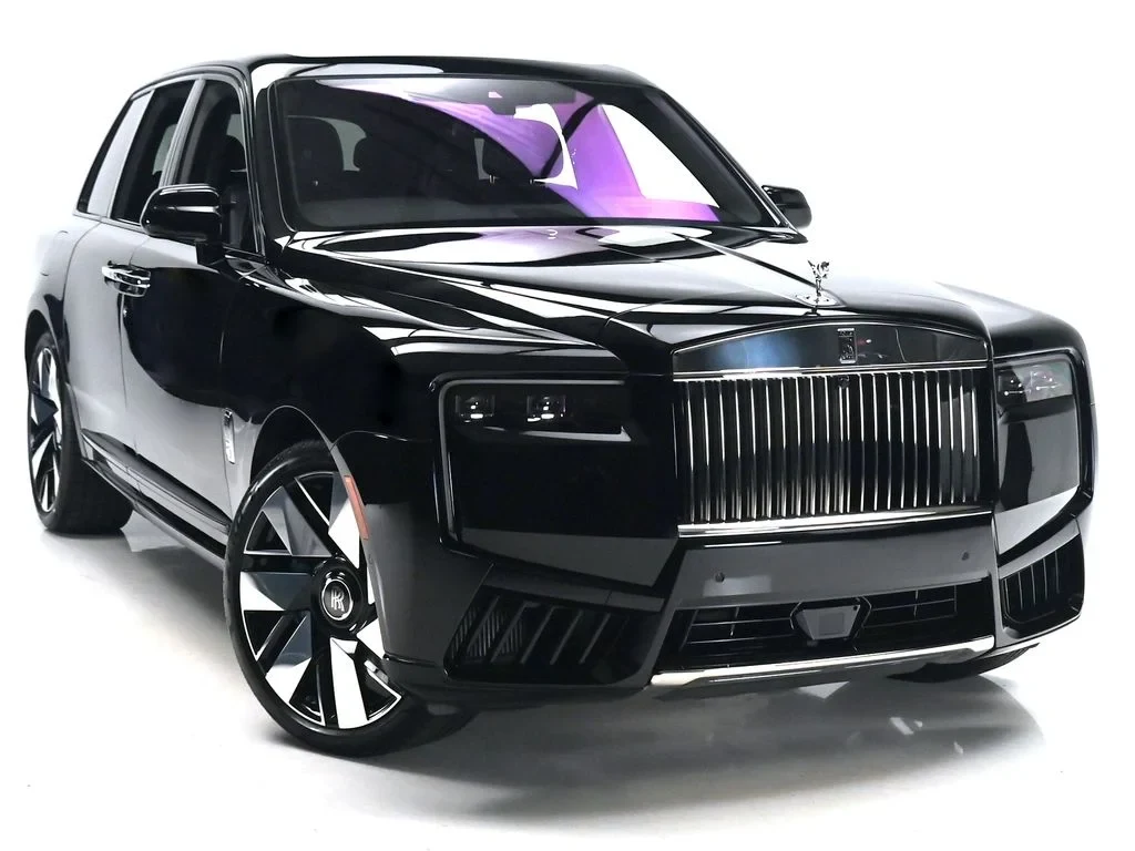 2027 Rolls-Royce Cullinan for sale, exterior, Black Diamond
