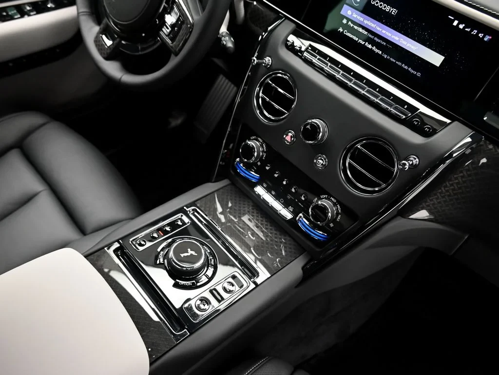 2027 Rolls-Royce Cullinan Black Badge interior, center console, Black and Cashmere Grey