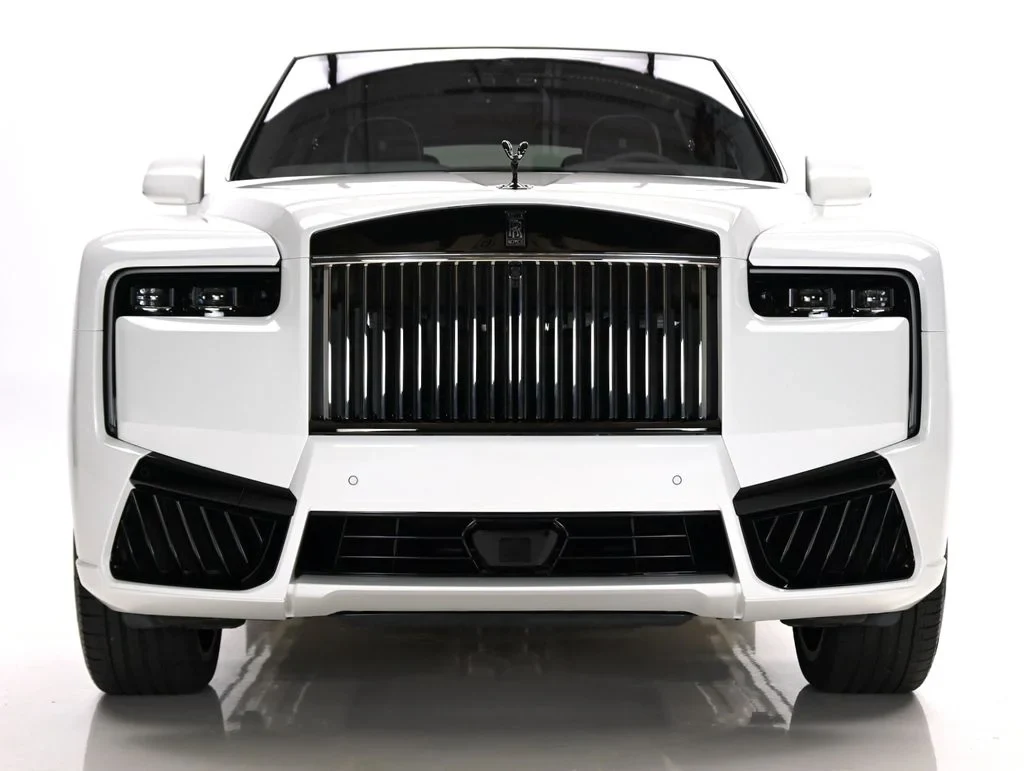 2027 Rolls-Royce Cullinan Black Badge for sale, exterior, English White