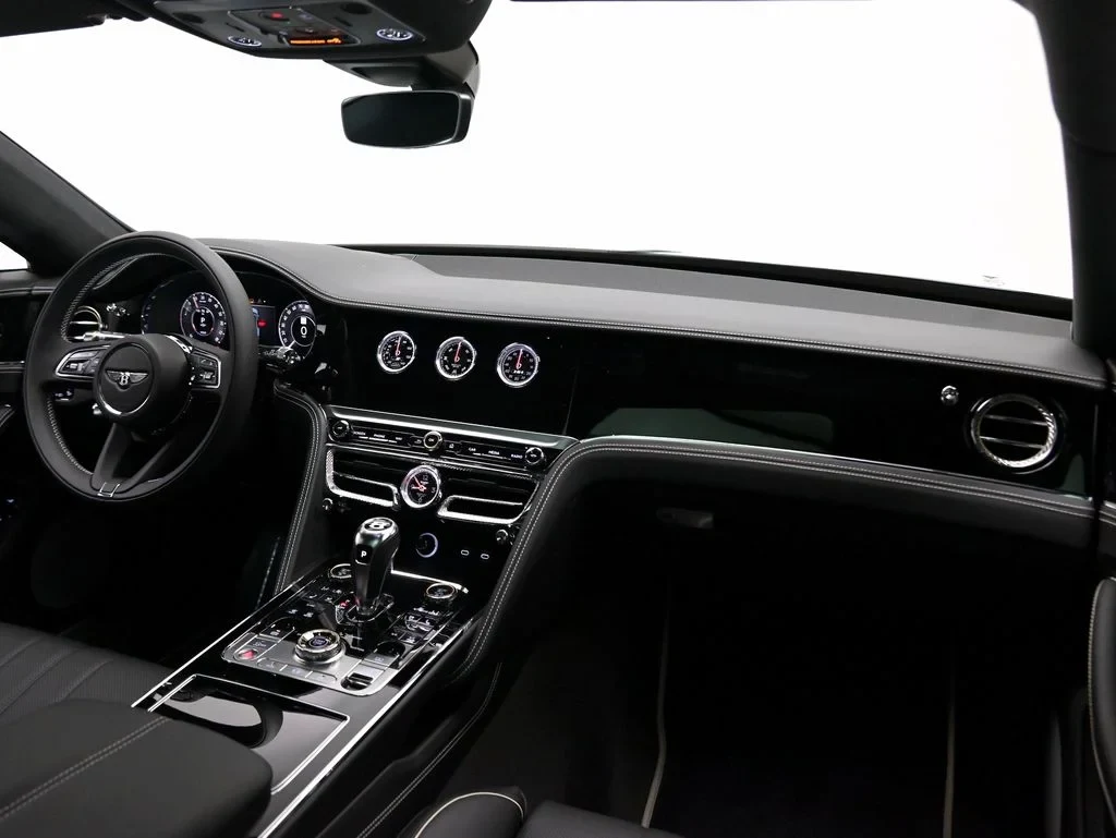 2026 Bentley Flying Spur V8 interior, dashboard, Beluga with Linen Accents