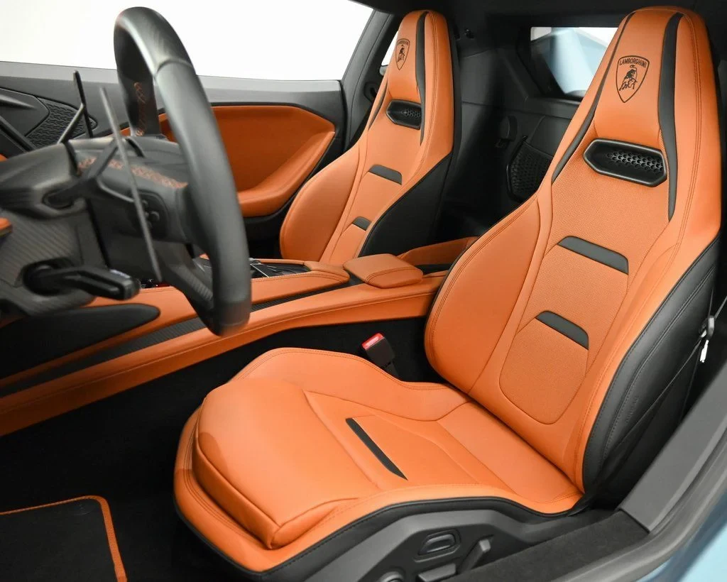 2026 Lamborghini Temerario interior, seats, Terra Kapnos and Nero Ade