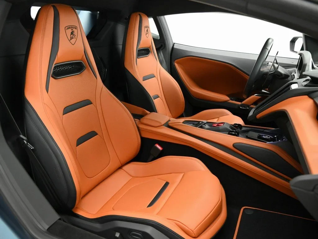 2026 Lamborghini Temerario interior, seats, Terra Kapnos and Nero Ade
