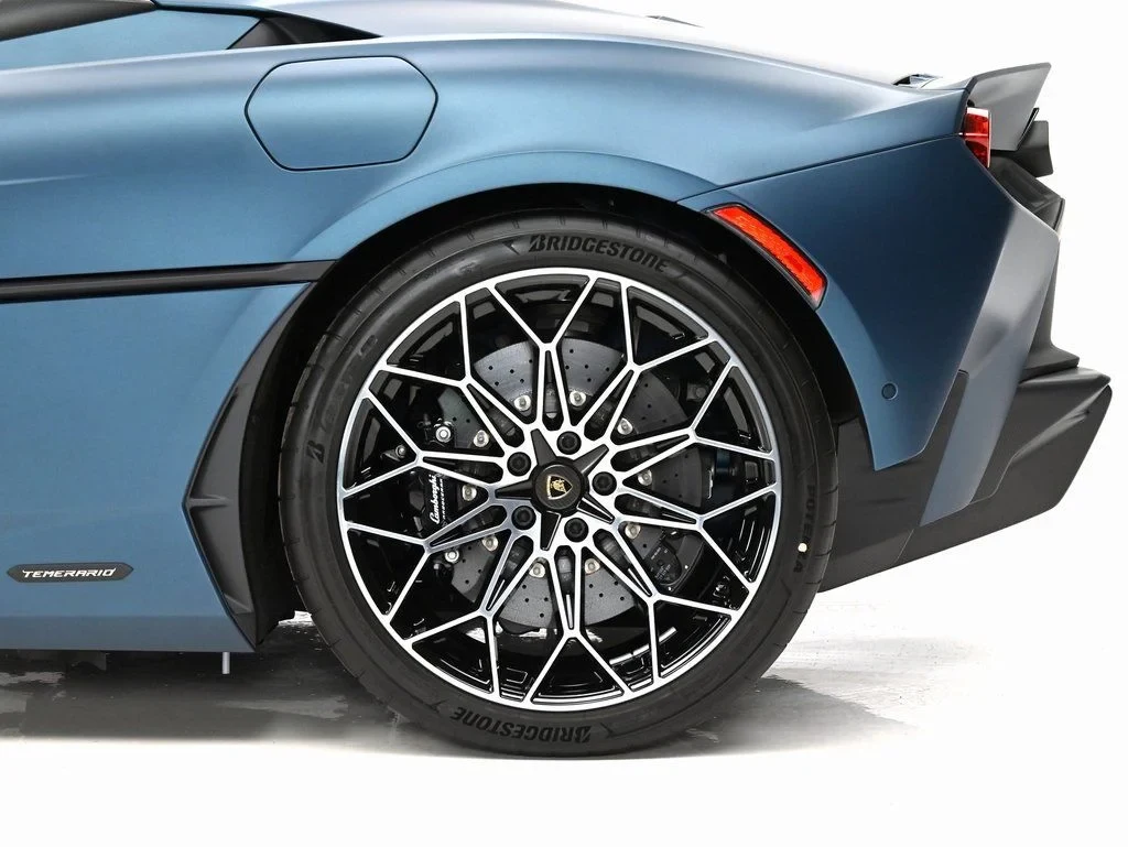 2026 Lamborghini Temerario wheel