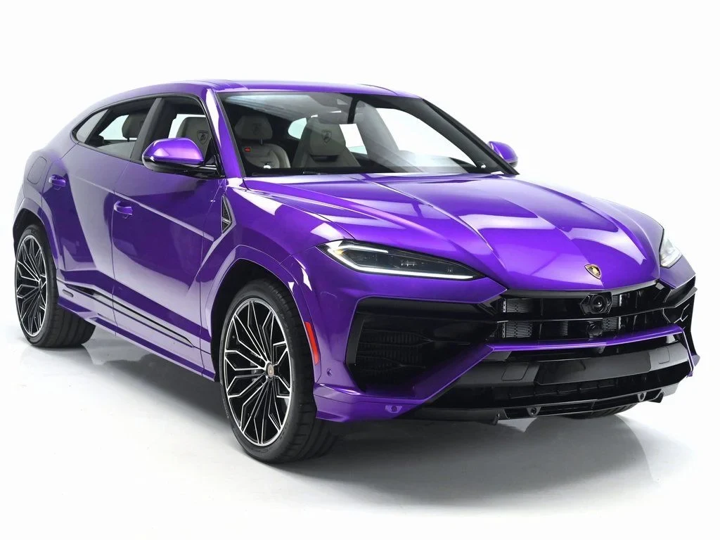 2025 Lamborghini Urus SE for sale, front three-quarter view, Viola Pasifae Metallic