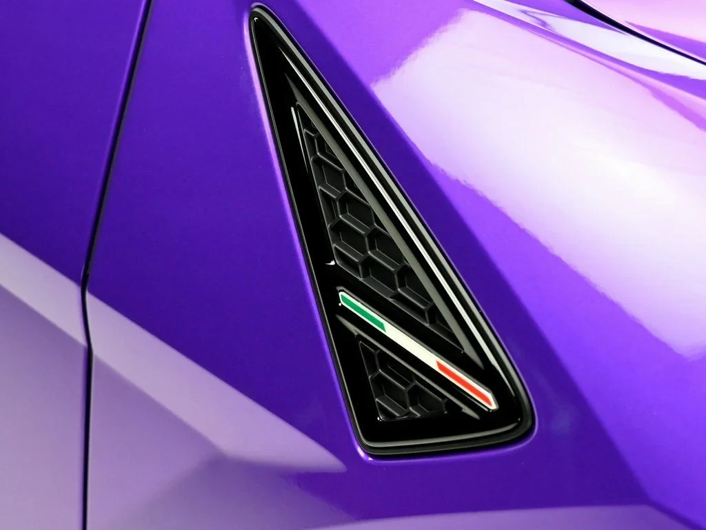 2025 Lamborghini Urus SE, detail