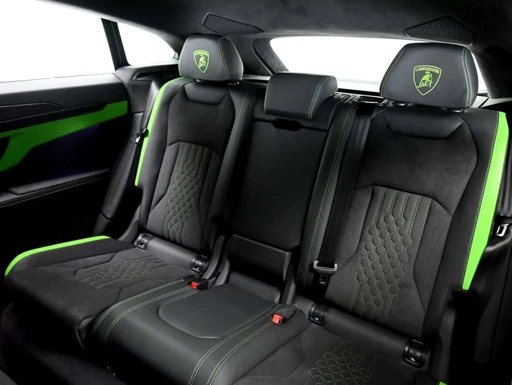 2026 Lamborghini Urus SE interior, seats, Nero Ade and Verde Fauns