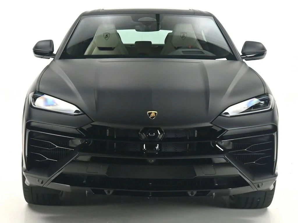 2026 Lamborghini Urus SE for sale, front three-quarter view, Nero Nemesis Matt
