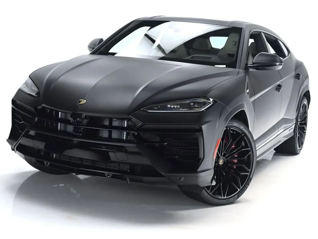 2026 Lamborghini Urus SE for sale, front three-quarter view, Nero Nemesis Matt