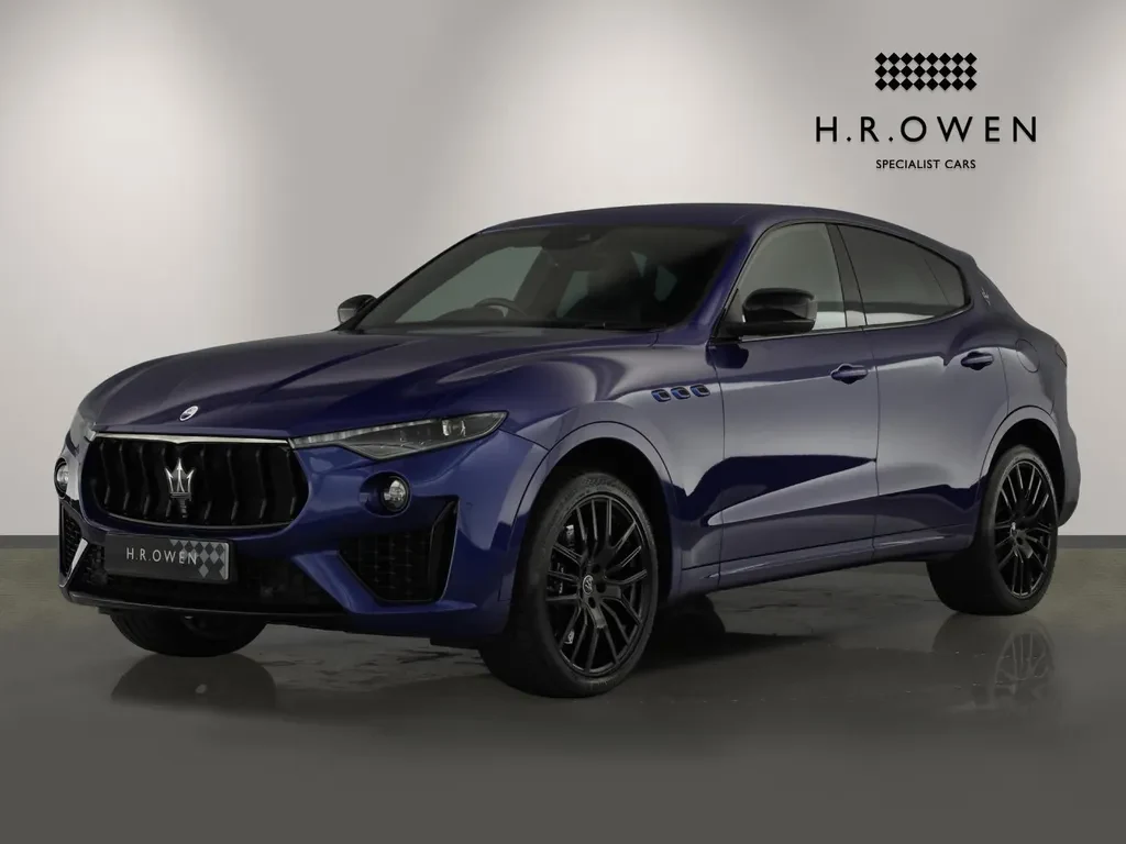Maserati Levante, full-car front three-quarter view.