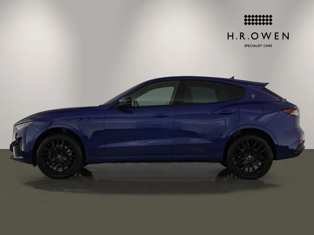Maserati Levante, 3/10