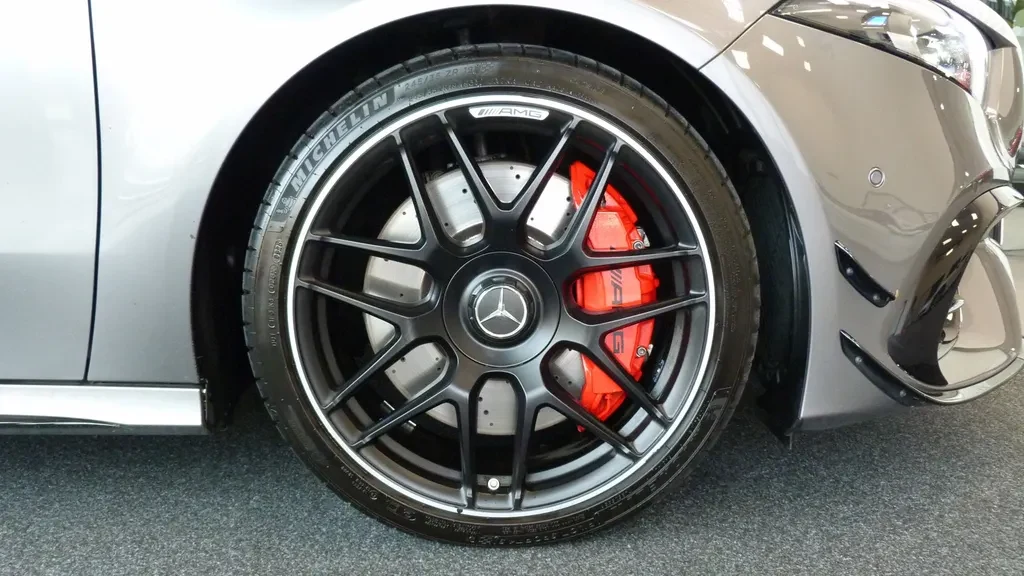 Mercedes-Benz A-Class, 4/10
