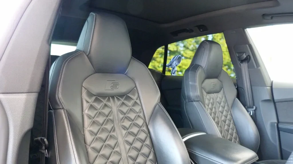 Audi SQ8, 3/10
