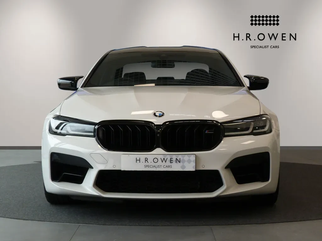 BMW M5, 8/10