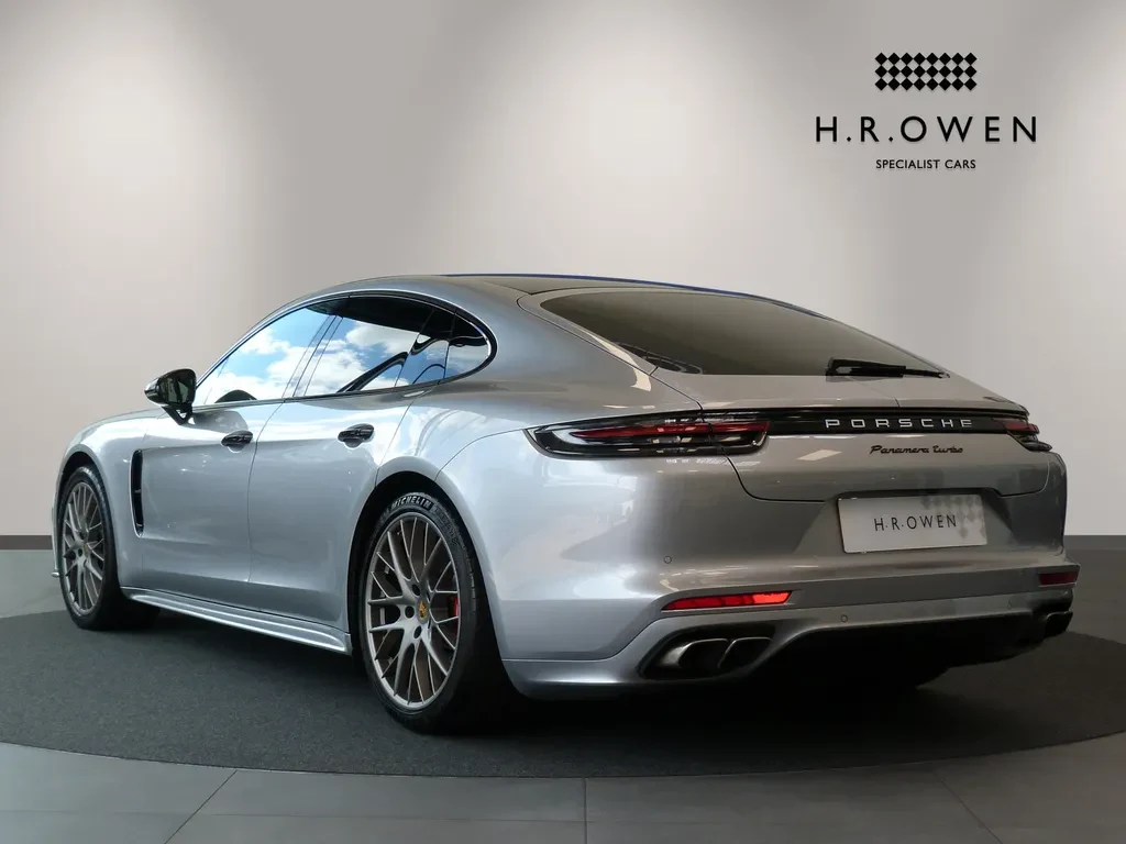 Porsche Panamera, 2/10