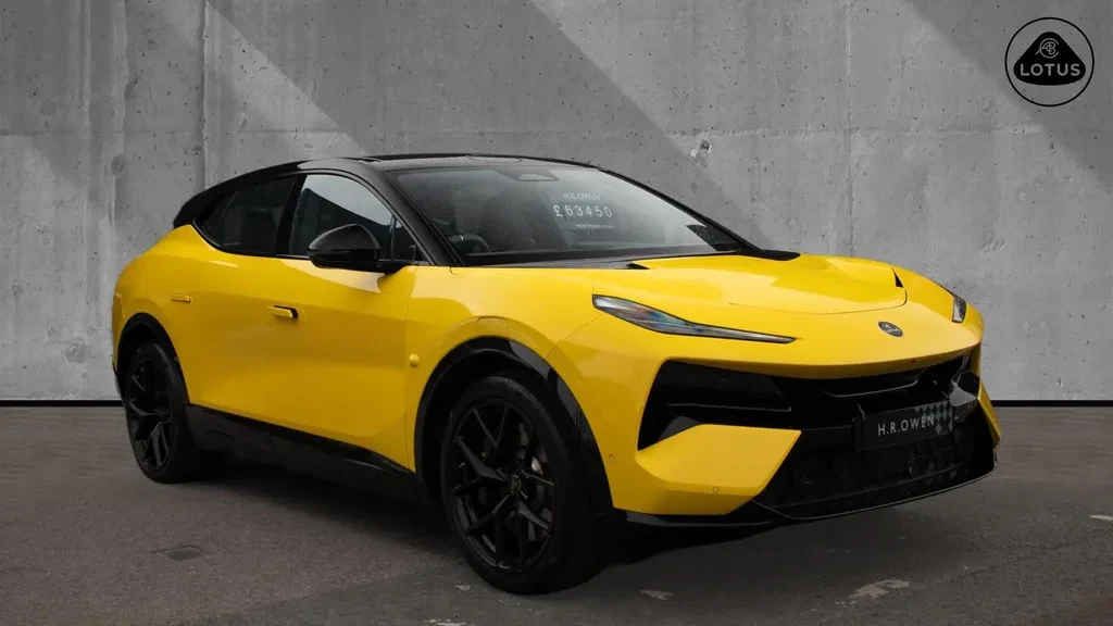 Lotus Eletre, full-car front three-quarter view.