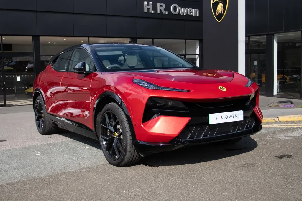 Lotus Eletre, full-car front three-quarter view.