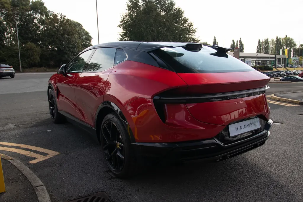 Lotus Eletre, 4/10