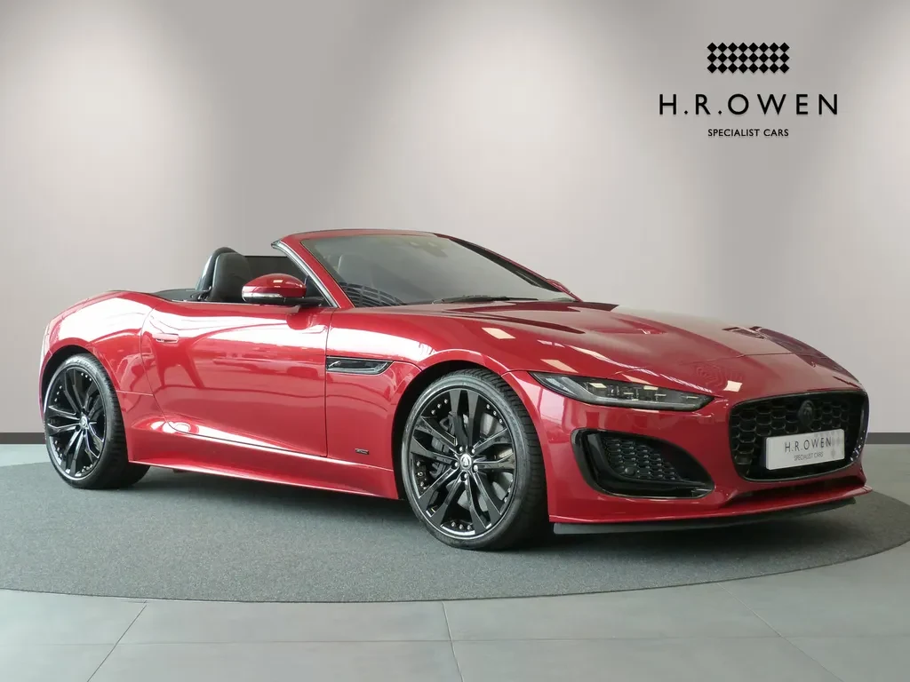 Jaguar F-TYPE, full-car front three-quarter view.