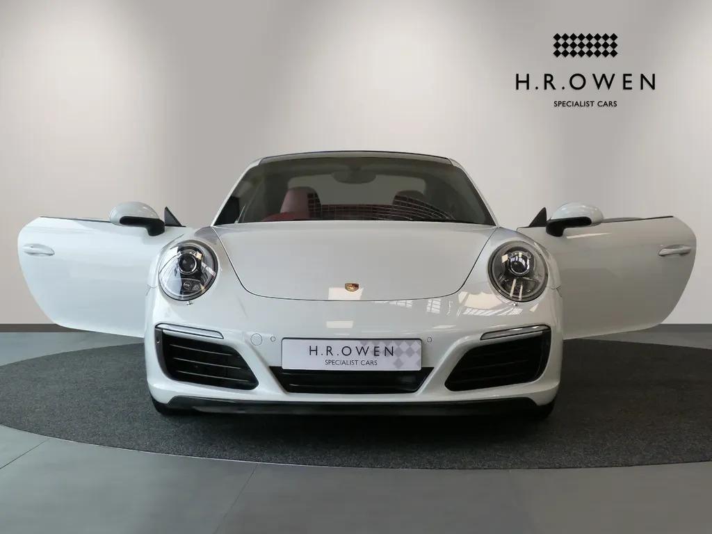 Porsche 911 Carrera, 8/10