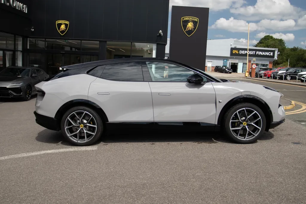 Lotus Eletre, 4/10