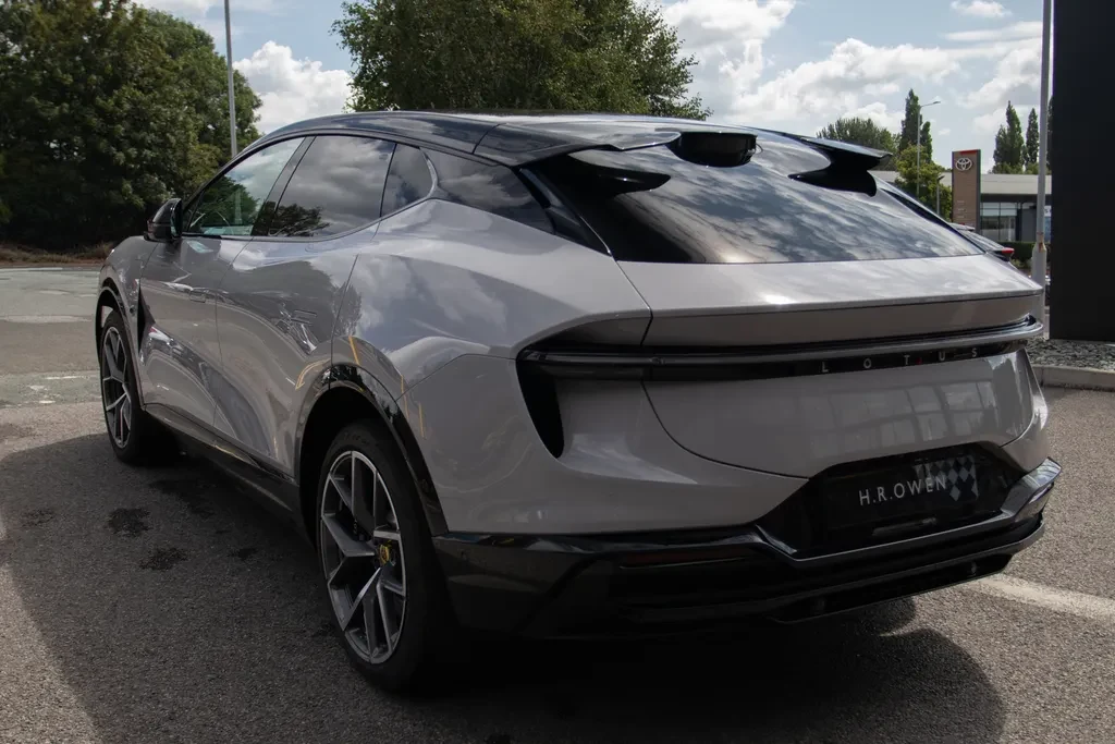 Lotus Eletre, 6/10