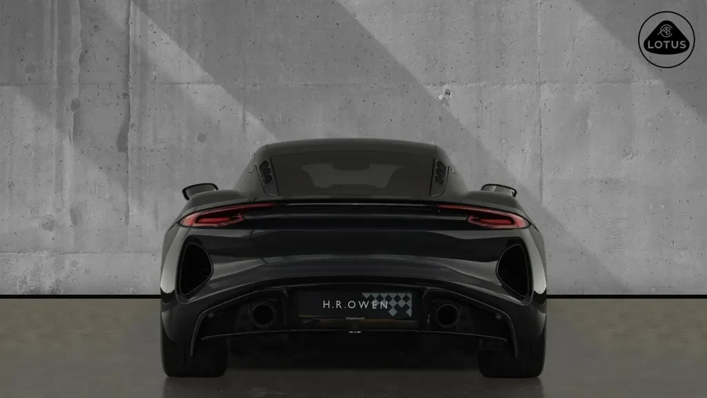 Lotus Emira, 7/10