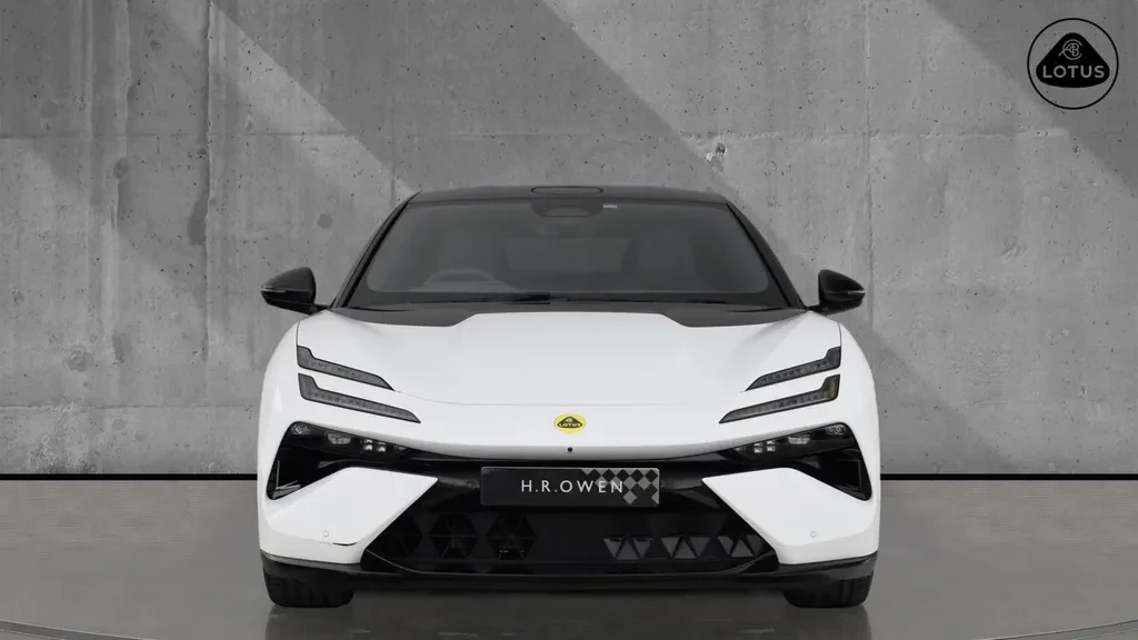 Lotus Emeya, 7/10