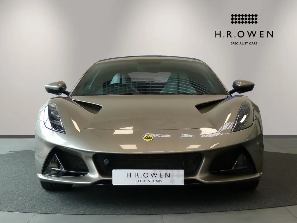 Lotus Emira, 7/10