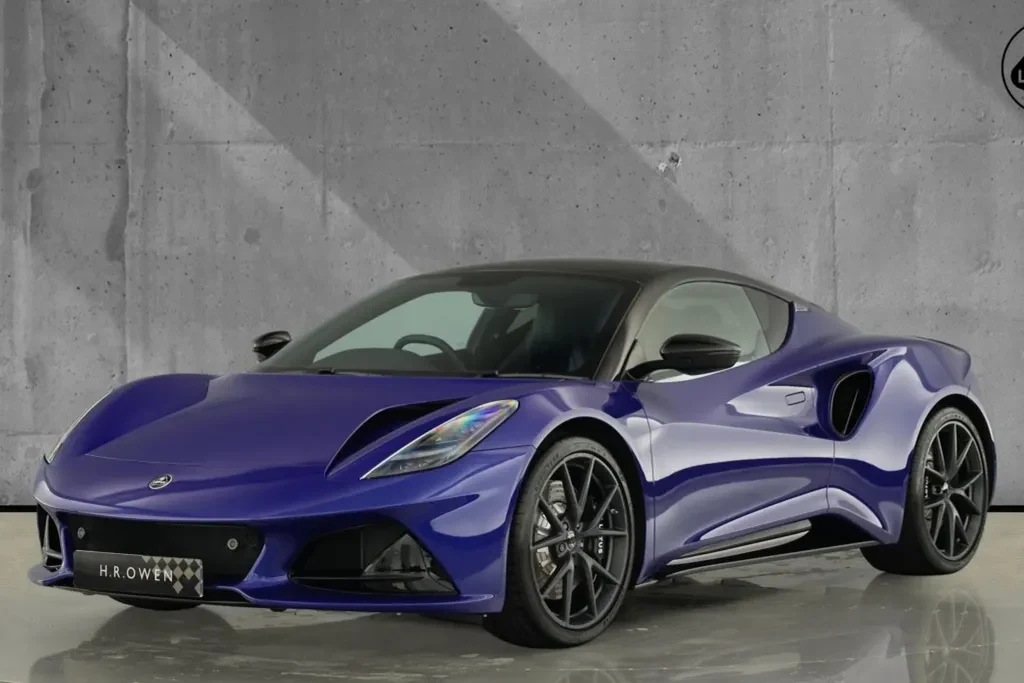 Lotus Emira, 4/10