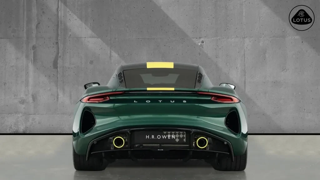 Lotus Emira, 8/10