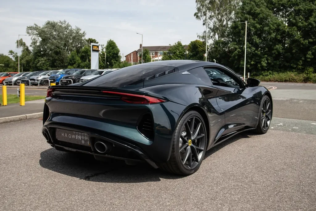 Lotus Emira, 5/10