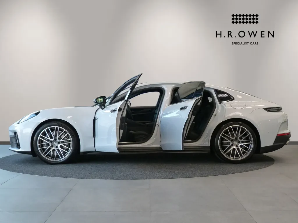 Porsche Panamera, 7/10