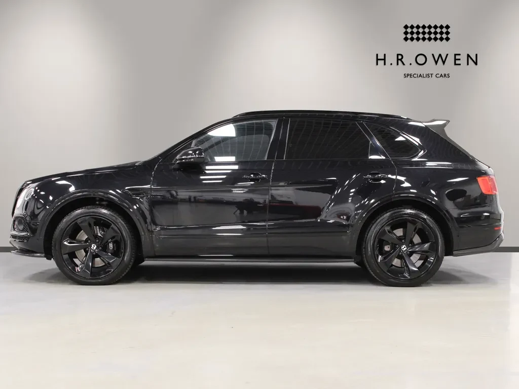 Bentley Bentayga, 5/10